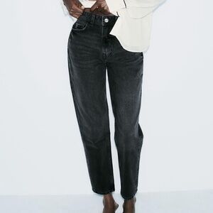 Zara size 6 black jeans, straight cut